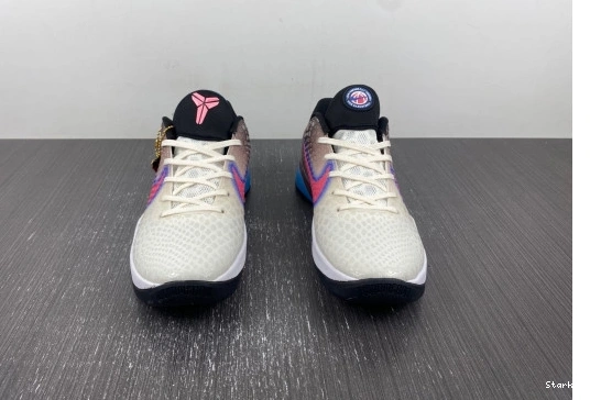 869457-00 6 Protro  Kobe Nike 1001